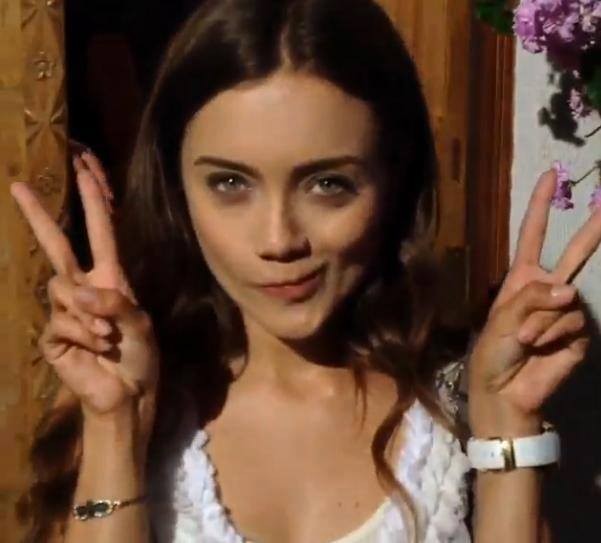 Damla Sönmez Fotoğrafı