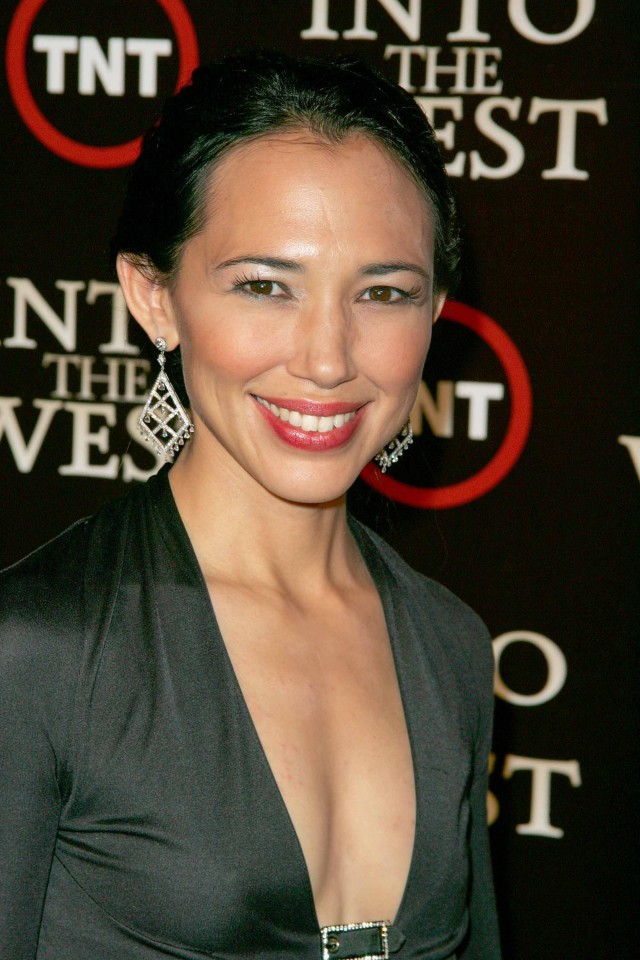 Irene Bedard Fotoğrafları 1