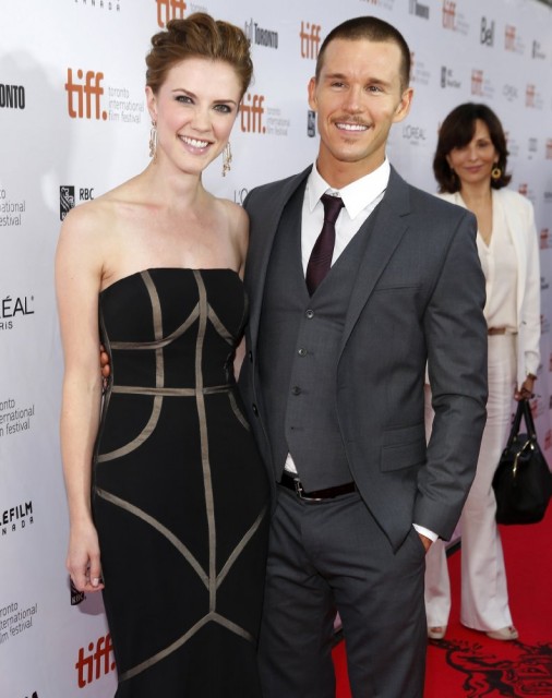 Sara Canning Fotoğrafı