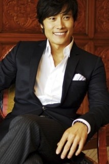 Lee Byung-hun Fotoğrafı