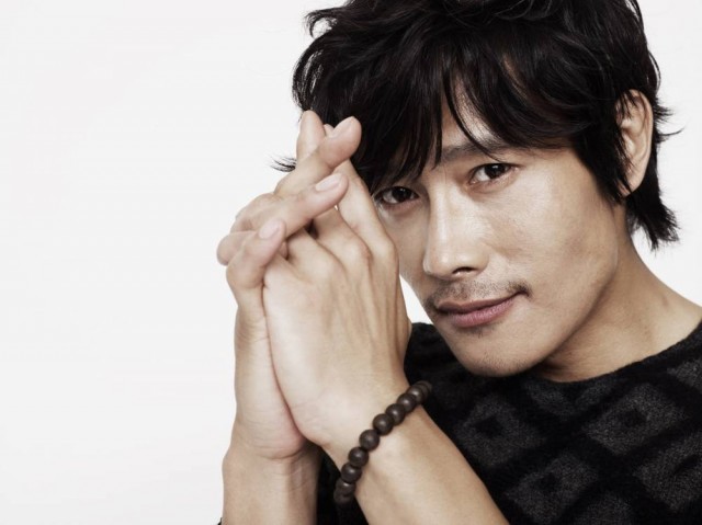 Lee Byung-hun Fotoğrafı