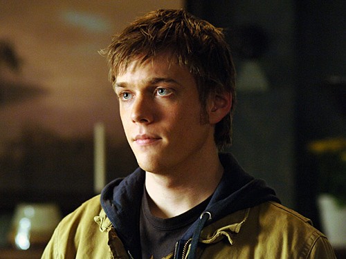 Jake Abel Fotoğrafları 11