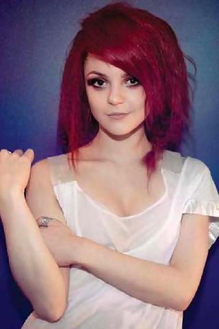 Kathryn Prescott Fotoğrafları 3