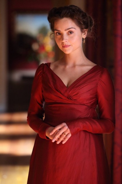 Jenna Coleman Fotoğrafı