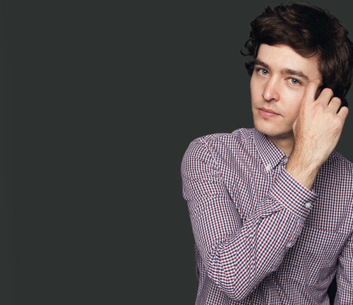 Alexander Vlahos fotoğrafı Alexander Vlahos fotoğrafı
