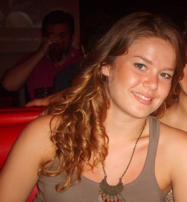 Burcu Biricik Fotoğrafları 6