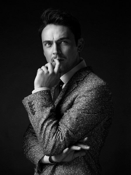 George Blagden Fotoğrafı