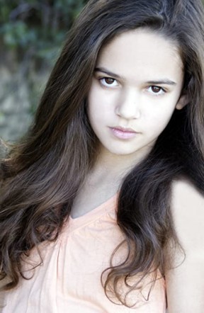 Madison Pettis Fotoğrafları 24