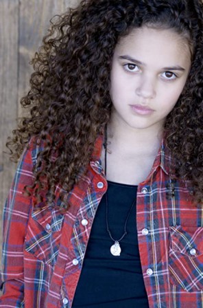 Madison Pettis Fotoğrafı