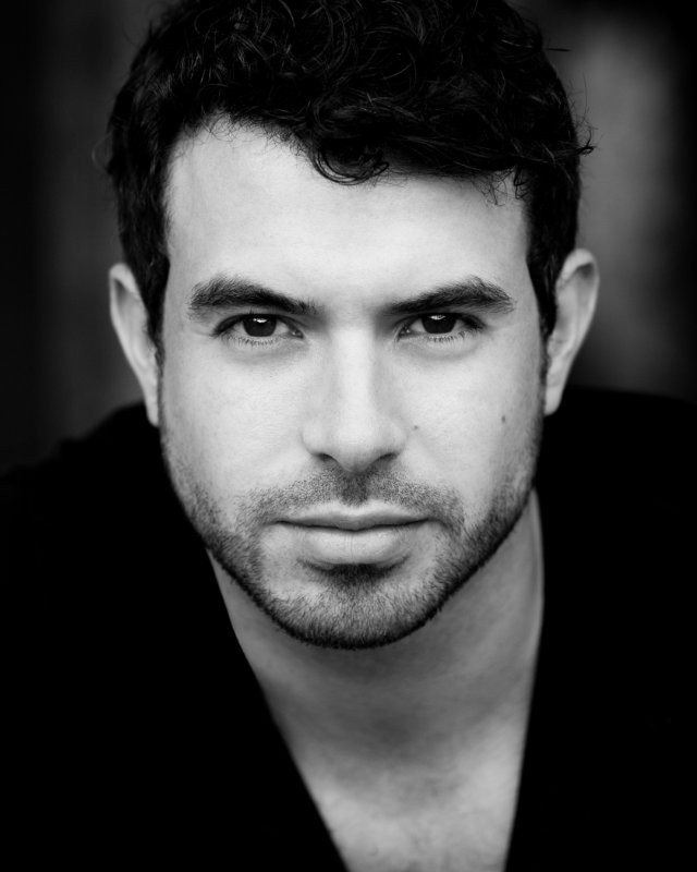 Tom Cullen Fotoğrafları 1