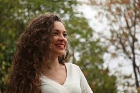 Açelya Topaloğlu Fotoğrafı