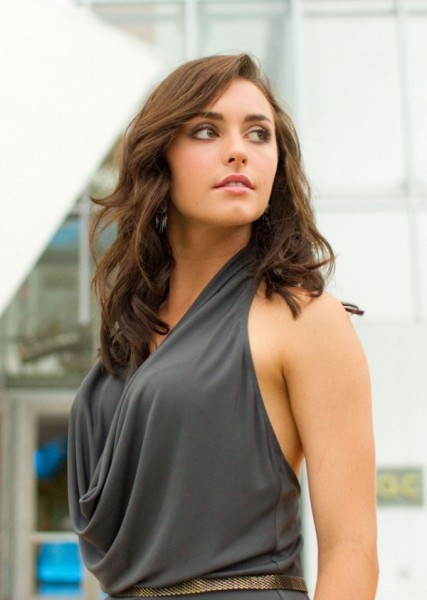Kathryn McCormick Fotoğrafı