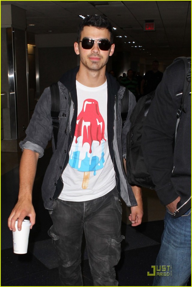 Joe Jonas Fotoğrafları 426