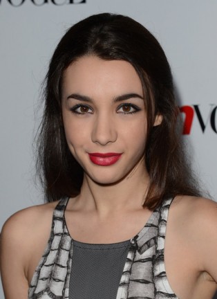 Hannah Marks Fotoğrafları 47