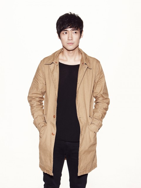 Lee Jae-woo Fotoğrafı