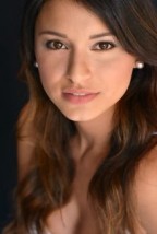 Stephanie Hernandez Fotoğrafı