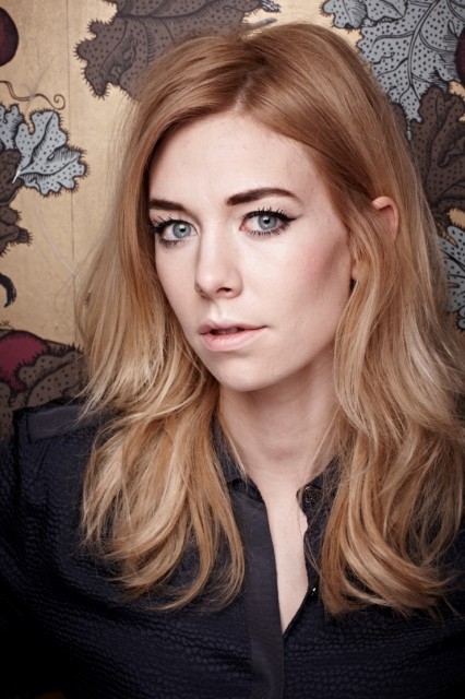 Vanessa Kirby Fotoğrafları 61