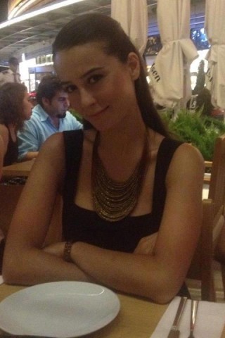 Cemre Burcu Tosun Fotoğrafı