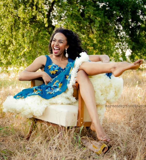 Jerrika Hinton Fotoğrafları 3