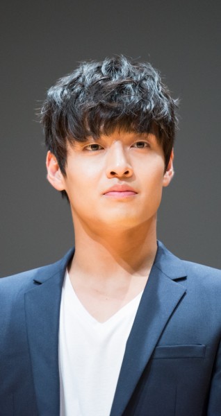 Kang Ha-Neul Fotoğrafları 46