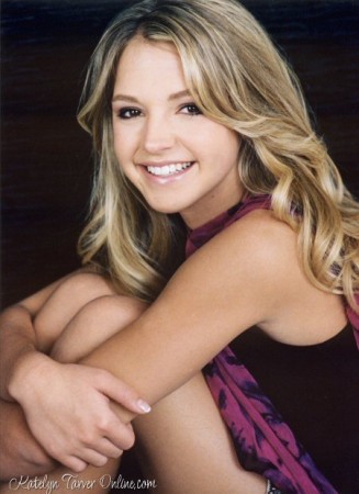 Katelyn Tarver Fotoğrafı