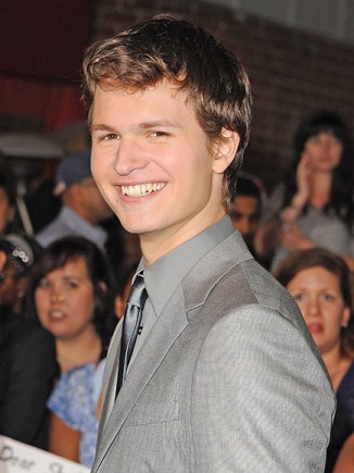 Ansel Elgort Fotoğrafları 5