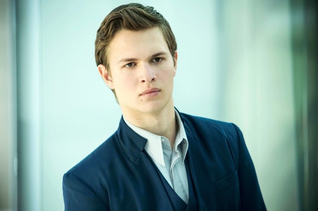 Ansel Elgort Fotoğrafları 9