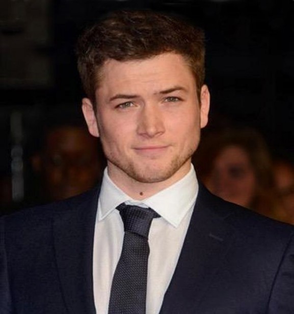 Taron Egerton Fotoğrafları 15