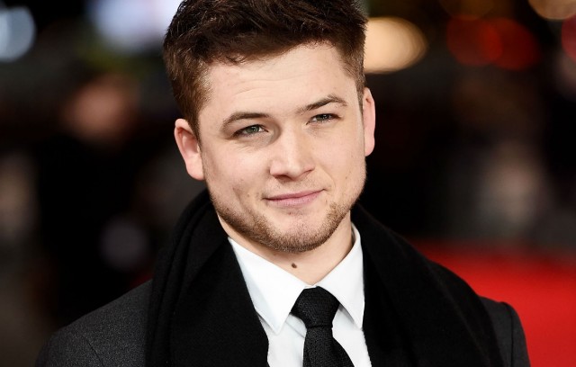 Taron Egerton Fotoğrafları 18