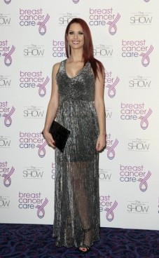 Jessica Jane Clement Fotoğrafı