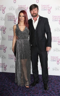 Jessica Jane Clement Fotoğrafı