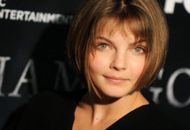 Camren Bicondova Fotoğrafları 136