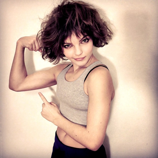 Camren Bicondova Fotoğrafları 22