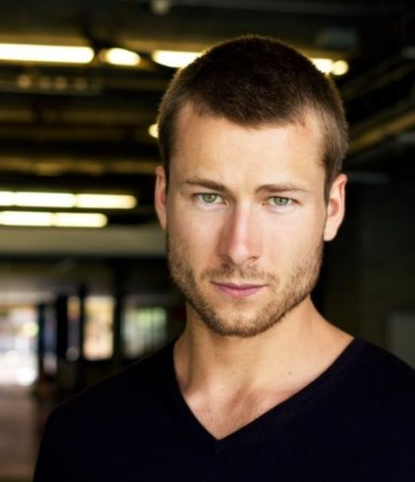 Glen Powell Fotoğrafları 3