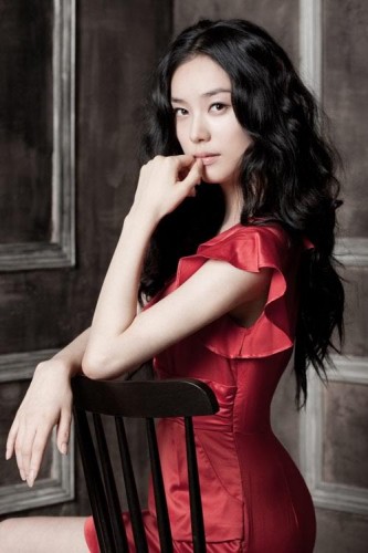 Hwang Sun-hee Fotoğrafları 6