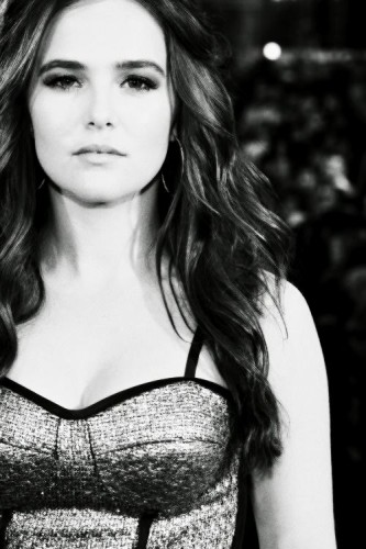 Zoey Deutch Fotoğrafı