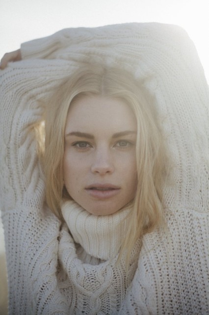 Lucy Fry Fotoğrafları 67