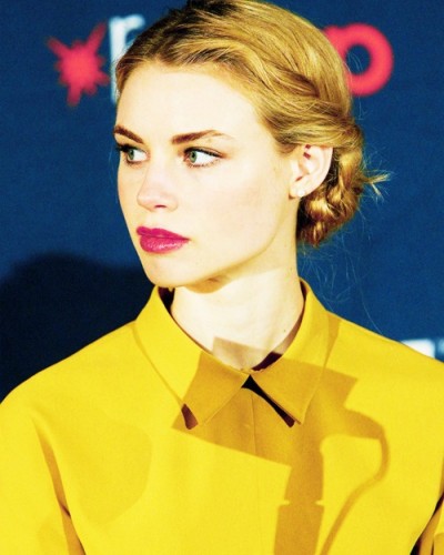 Lucy Fry Fotoğrafları 72