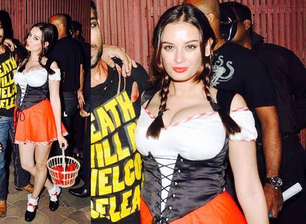 Evelyn Sharma Fotoğrafları 283