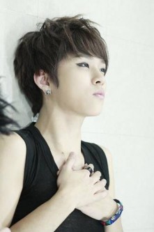 Yong Joon-hyung Fotoğrafı