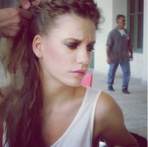Serenay Sarıkaya Fotoğrafı