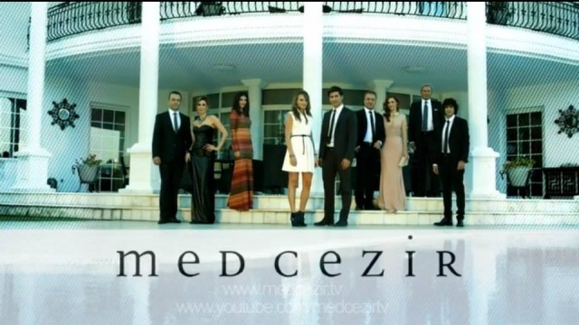 Serenay Sarıkaya Fotoğrafı