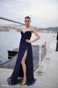 Serenay Sarıkaya Fotoğrafı