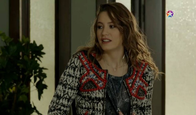 Serenay Sarıkaya Fotoğrafı