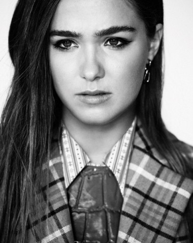 Haley Lu Richardson Fotoğrafları 21