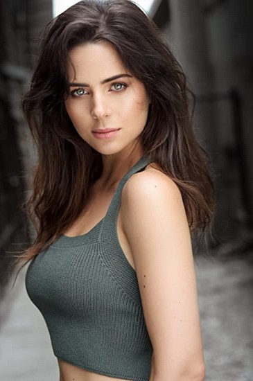 Holly Deveaux Fotoğrafları 11