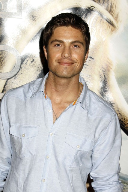 Eric Winter Fotoğrafları 20