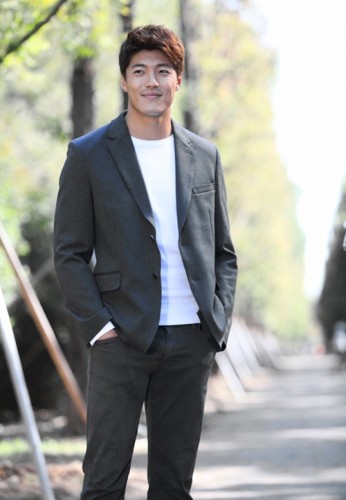 Lee Jae-Yoon Fotoğrafı