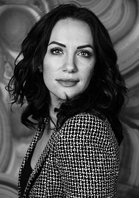 Kate Siegel Fotoğrafları 2