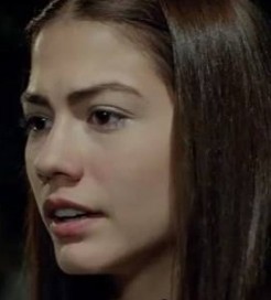 Demet Özdemir Fotoğrafı